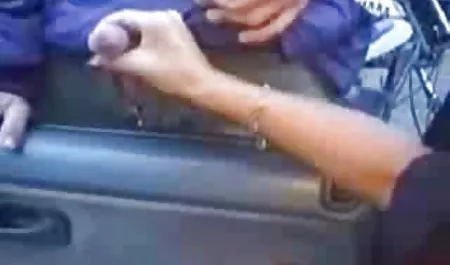 Rambut coklat vidio sex istri selingkuh japan milf dengan Payudara besar dan seksi, pantat dipalu keras