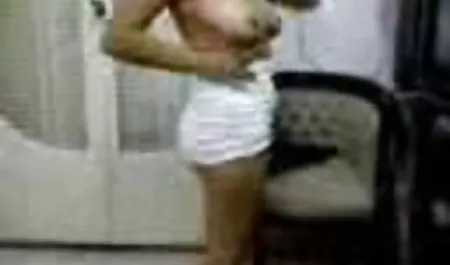 Dewasa menggoda seorang pria dalam trio vidio sex jepang mertua vs menantu Puma