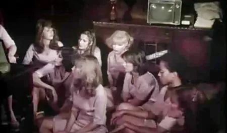 Veruca dan Abella vidio sex nenek jepang seks yang kasar dengan Rocco!